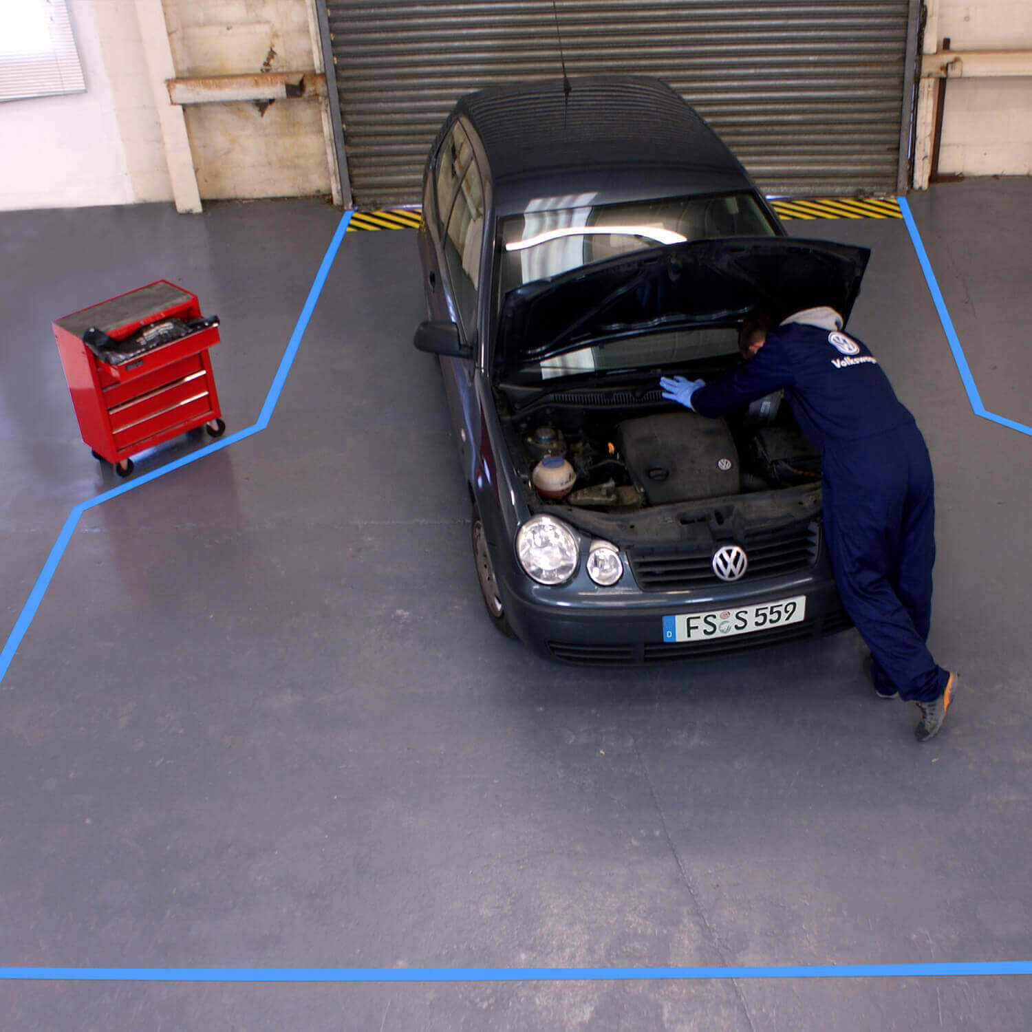 H6903 Blue PermaRoute Garage Application 1 Web